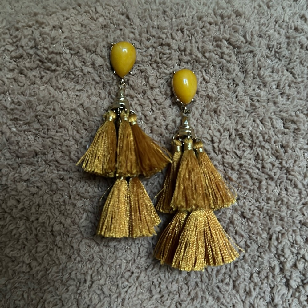 Tassel fringe earring